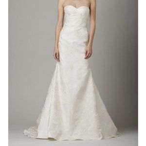 Lela Rose The Theatre Wedding Dress - Size 0